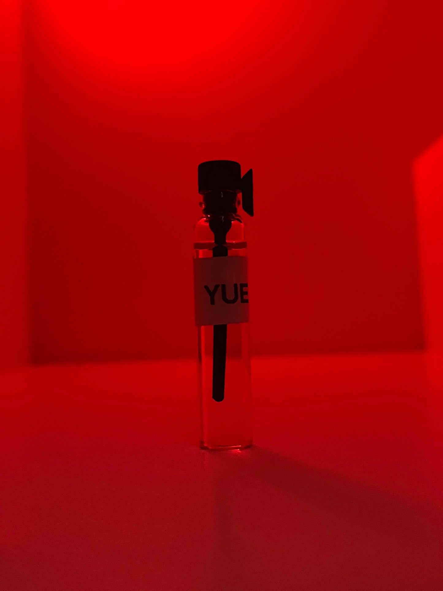Strangers parfumerie Yue Tu 2ml