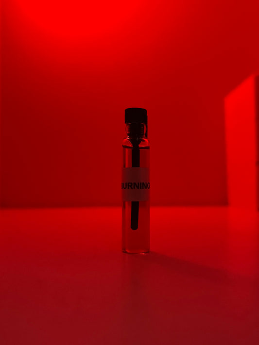 Strangers parfumerie Burning Ben 2ml